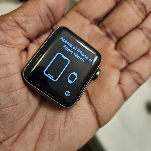 Apple Watch Series 3 - Black - Picture 9 of 9